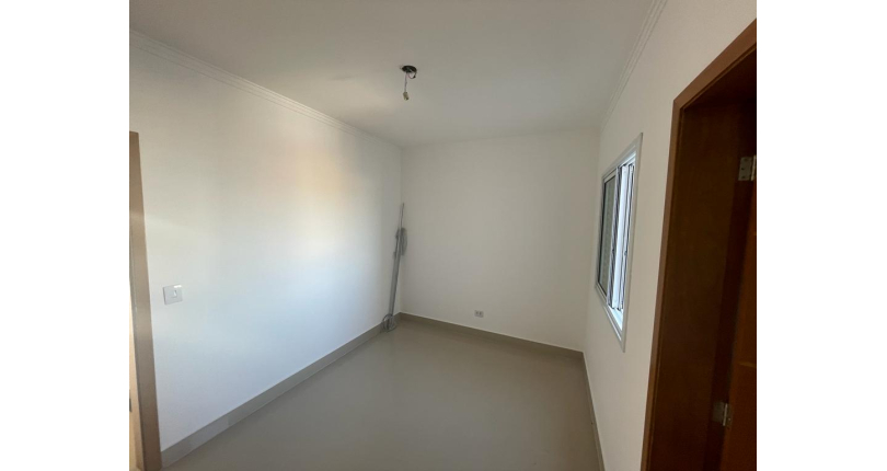 Sobrado novo à venda no Jardim Mangalot na Rua Manoel Martins da Rocha