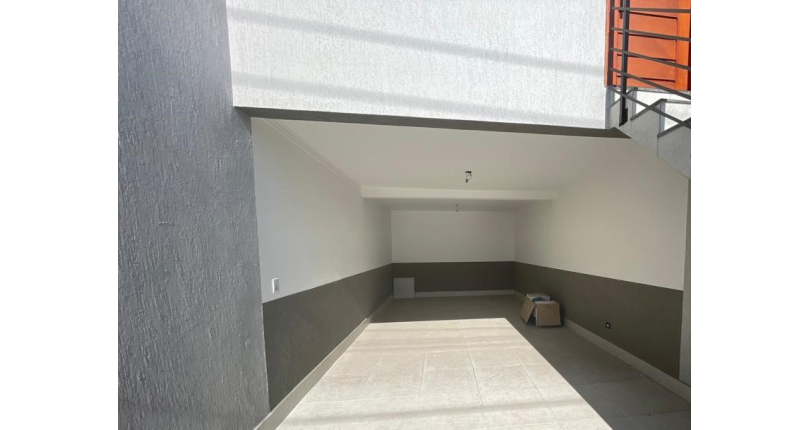 Sobrado novo à venda no Jardim Mangalot na Rua Manoel Martins da Rocha