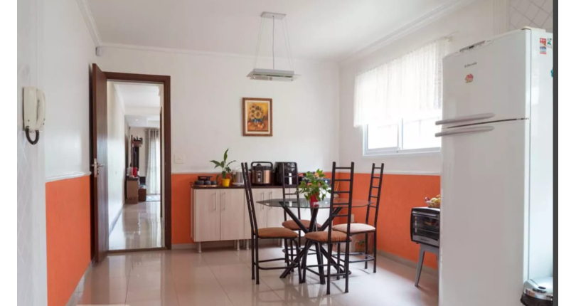 Lindo Sobrado à venda no Parque São Domingos na Rua Waltrudes Correa