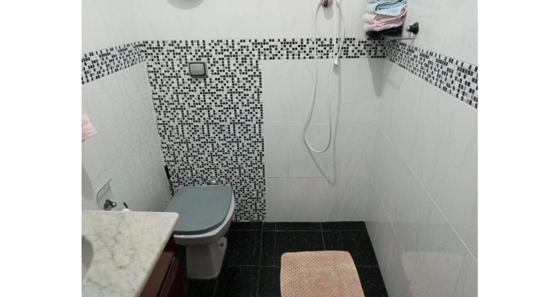 Sobrado á venda no Jardim Jaraguá na Rua Capitão Antônio Bueno Rangel, com 3 dormitórios