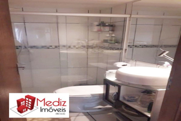 Apartamento à venda na Vila Guedes na Rua Martinho do Amaral 101, no Condomínio Edifício Safira