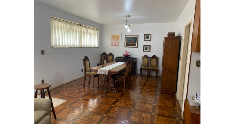 Casa Térrea no Jardim Maristela na Rua Coronel Augusto Machado