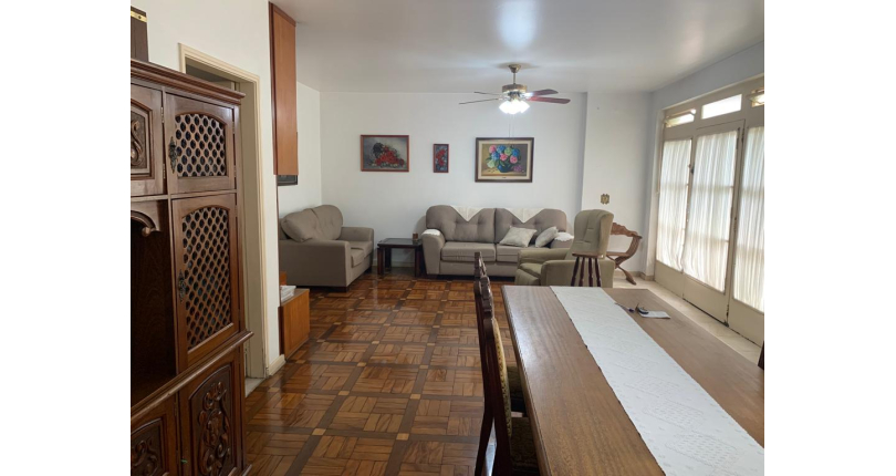 Casa Térrea no Jardim Maristela na Rua Coronel Augusto Machado