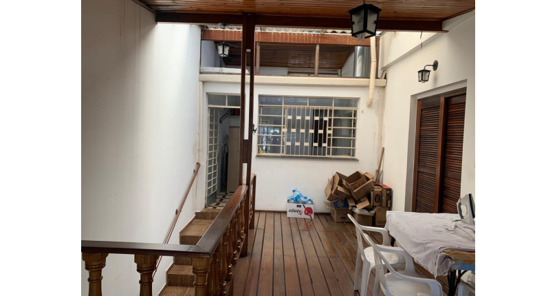 Casa Térrea no Jardim Maristela na Rua Coronel Augusto Machado