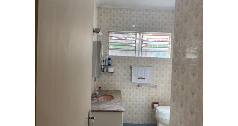 Casa Térrea no Jardim Maristela na Rua Coronel Augusto Machado