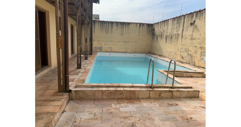 Casa Térrea no Jardim Maristela na Rua Coronel Augusto Machado