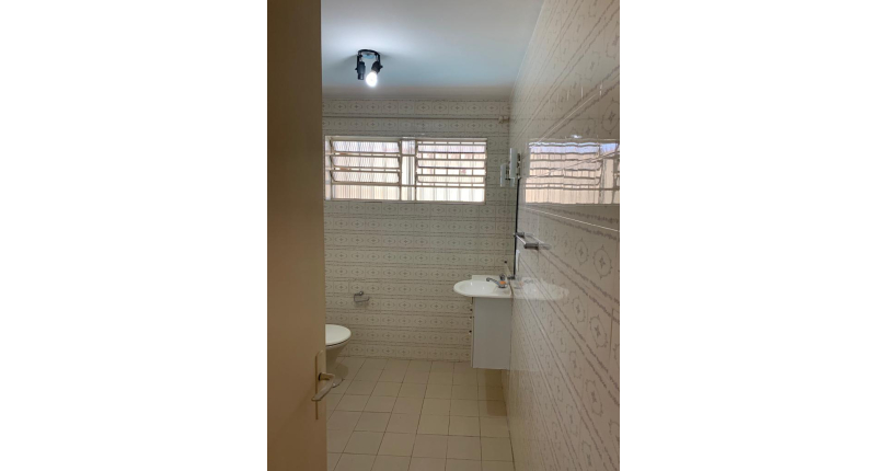 Casa Térrea no Jardim Maristela na Rua Coronel Augusto Machado