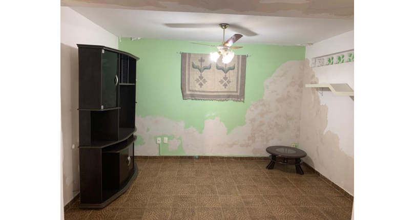 Casa Térrea no Jardim Maristela na Rua Coronel Augusto Machado