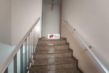 Sobrado à venda nos Remédios na Rua Frei João Augusto Becker