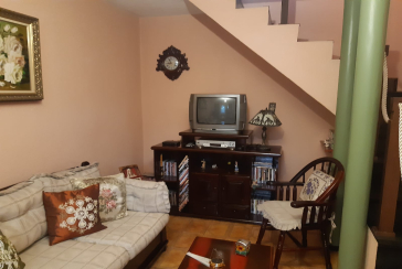 Sobrado à venda na Vila Boaçava na Rua Itamogi,