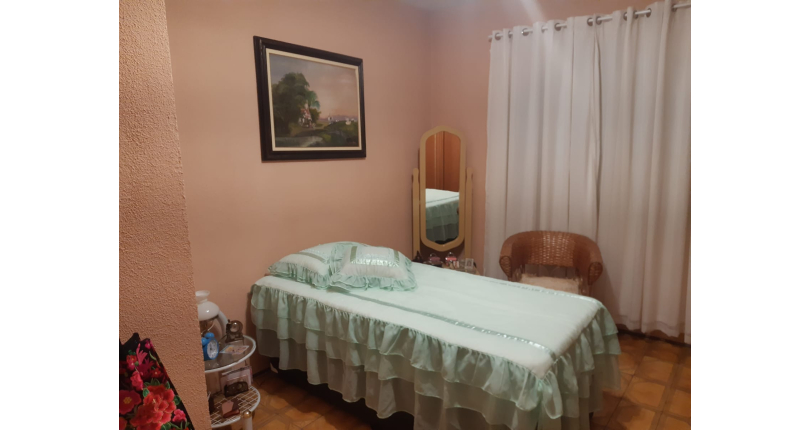 Sobrado à venda na Vila Boaçava na Rua Itamogi,