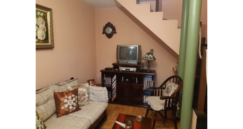 Sobrado à venda na Vila Boaçava na Rua Itamogi,