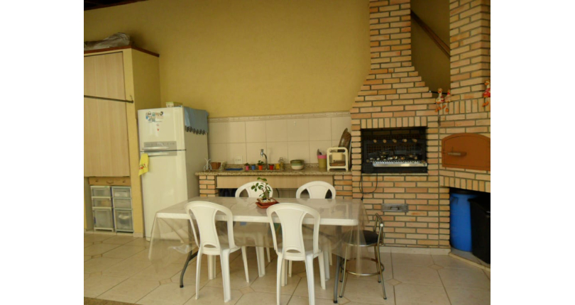 Sobrado à venda no City Recanto Anastácio na Rua União Federativa, Condomínio Sacra