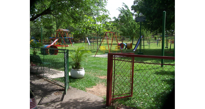 Sobrado à venda no City Recanto Anastácio na Rua União Federativa, Condomínio Sacra