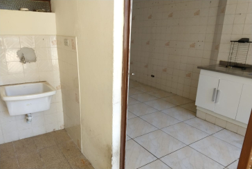  Ótimo Sobrado à venda no Jardim Santa Mônica na Rua Carlos de Resende