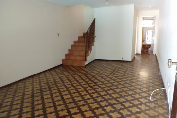  Ótimo Sobrado à venda no Jardim Santa Mônica na Rua Carlos de Resende