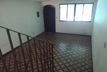  Ótimo Sobrado à venda no Jardim Santa Mônica na Rua Carlos de Resende