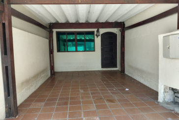  Ótimo Sobrado à venda no Jardim Santa Mônica na Rua Carlos de Resende