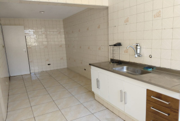  Ótimo Sobrado à venda no Jardim Santa Mônica na Rua Carlos de Resende