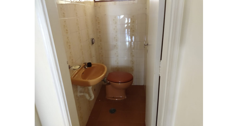  Ótimo Sobrado à venda no Jardim Santa Mônica na Rua Carlos de Resende