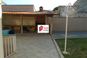  Sobrado à venda no Parque São Domingos na Rua João Veloso de Oliveira 235 no Condomínio Primavera 