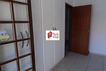  Sobrado à venda no Parque São Domingos na Rua João Veloso de Oliveira 235 no Condomínio Primavera 