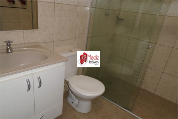  Sobrado à venda no Parque São Domingos na Rua João Veloso de Oliveira 235 no Condomínio Primavera 