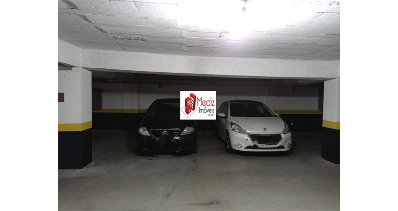  Sobrado à venda no Parque São Domingos na Rua João Veloso de Oliveira 235 no Condomínio Primavera 