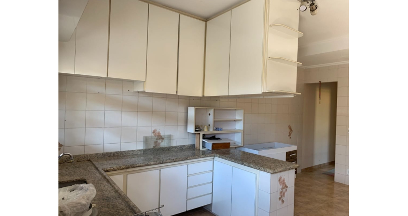 Sobrado à venda no Jardim Líbano na Rua Professor Araújo Coelho