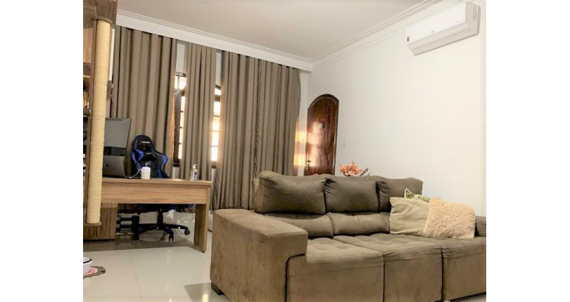 Sobrado à venda no Jardim Líbano na Rua Professor Araújo Coelho