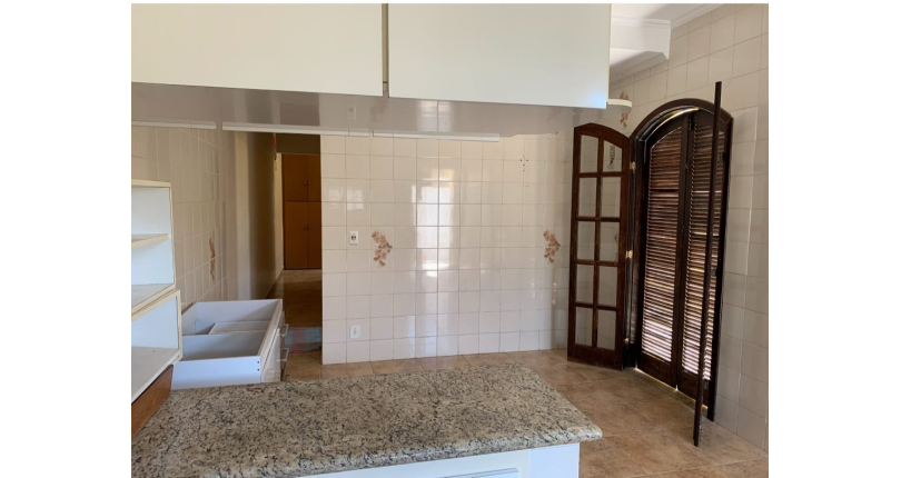 Sobrado à venda no Jardim Líbano na Rua Professor Araújo Coelho