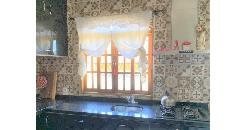 Sobrado à venda no Jardim Líbano na Rua Professor Araújo Coelho