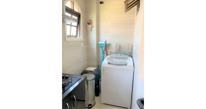 Sobrado à venda no Jardim Líbano na Rua Professor Araújo Coelho