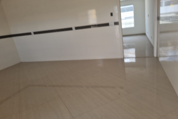 Sobrado novo à venda na Vila Pereira Barreto na Rua Doutor Osvaldo Urioste 194