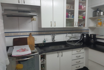 Sobrado à venda no Conjunto Residencial Vista Verde na Rua Desembargador Plínio Novaes de Andrade 155