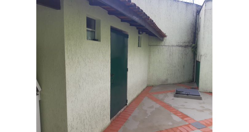 Sobrado à venda no Conjunto Residencial Vista Verde na Rua Desembargador Plínio Novaes de Andrade 155