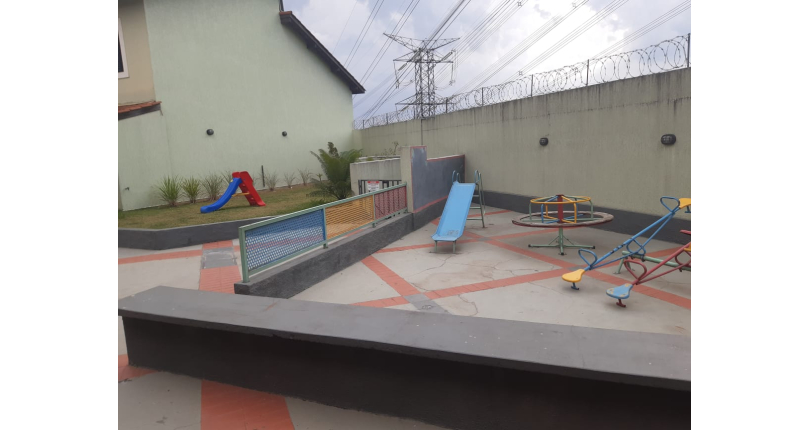 Sobrado à venda no Conjunto Residencial Vista Verde na Rua Desembargador Plínio Novaes de Andrade 155