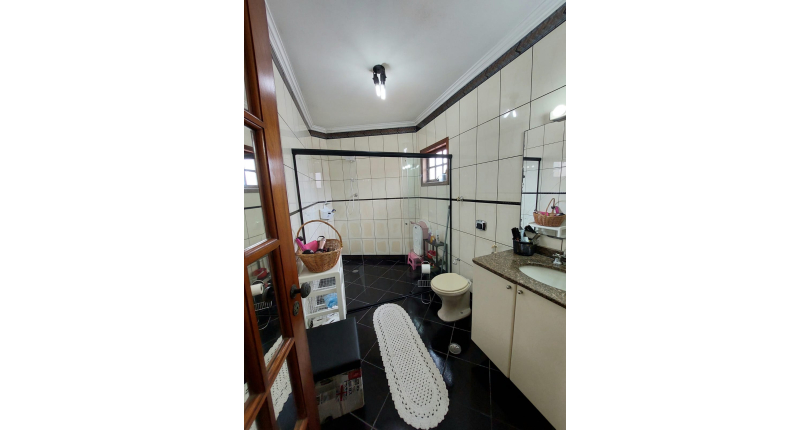 Sobrado à venda no City Pinheirinho na Rua Jose Mauro de Vasconcelos