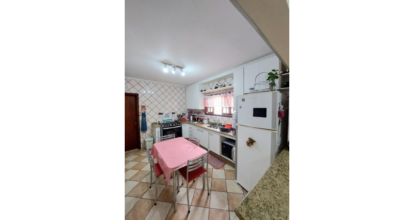 Sobrado à venda no City Pinheirinho na Rua Jose Mauro de Vasconcelos