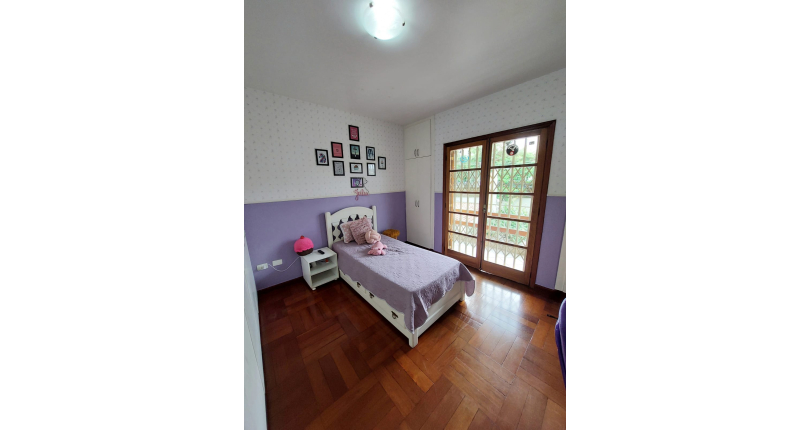 Sobrado à venda no City Pinheirinho na Rua Jose Mauro de Vasconcelos