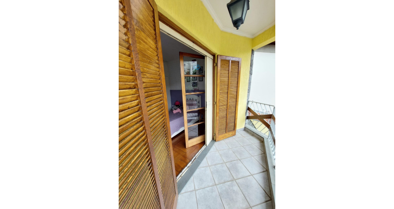 Sobrado à venda no City Pinheirinho na Rua Jose Mauro de Vasconcelos