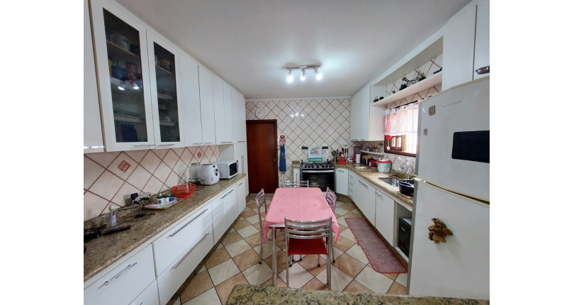 Sobrado à venda no City Pinheirinho na Rua Jose Mauro de Vasconcelos