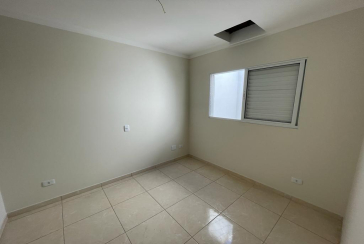 Sobrado novo à venda no Jardim Santo Elias na Rua Severino Chagas da Silva