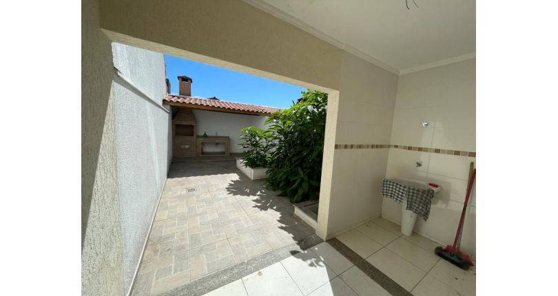 Sobrado novo à venda no Jardim Santo Elias na Rua Severino Chagas da Silva