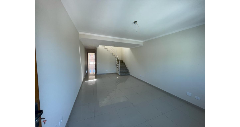 Sobrado novo à venda no Jardim Santo Elias na Rua Severino Chagas da Silva