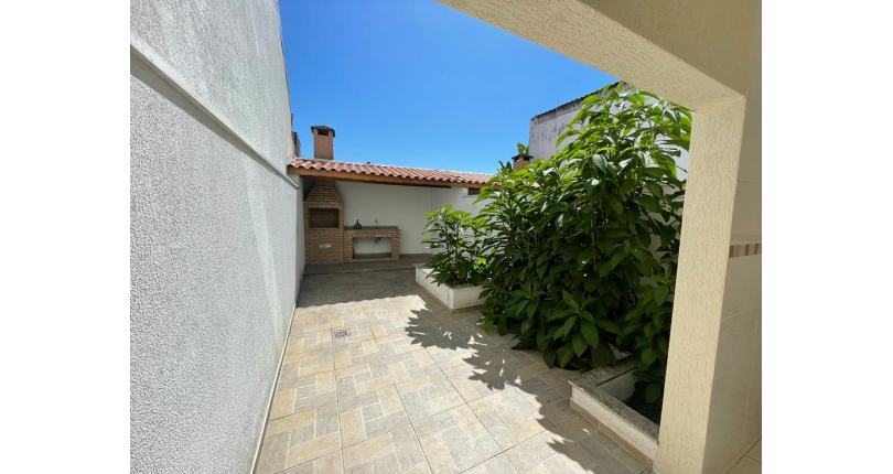 Sobrado novo à venda no Jardim Santo Elias na Rua Severino Chagas da Silva