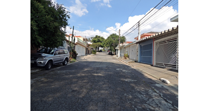 Belo Terreno no Jardim Vista Linda na Rua Erva Cidreira