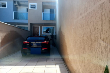 Sobrado à venda no Jaraguá na Rua Mar Alto