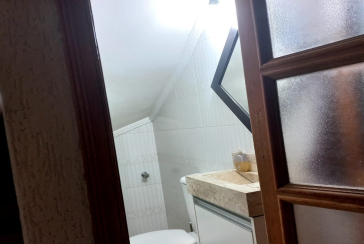 Sobrado à venda no Jaraguá na Rua Mar Alto