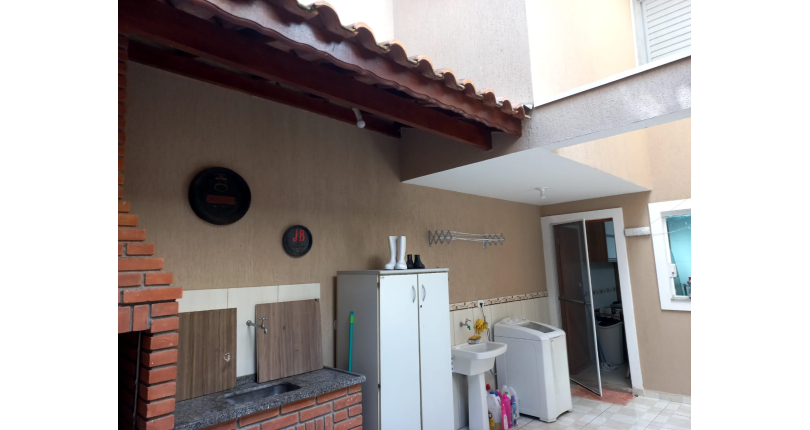 Sobrado à venda no Jaraguá na Rua Mar Alto